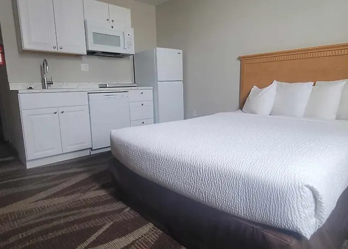 Days By Wyndham Hotel 3*